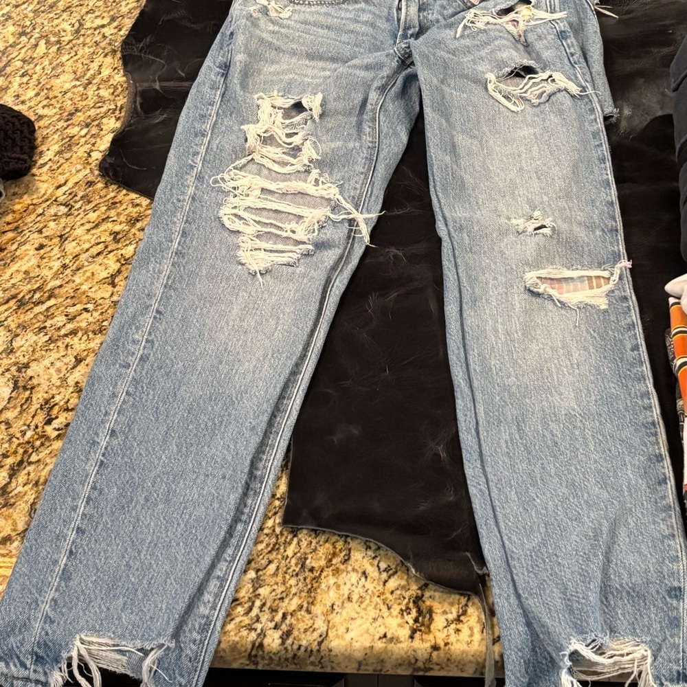 American Eagle Grudge Revival Distressed Blue Jeans size 2 regular